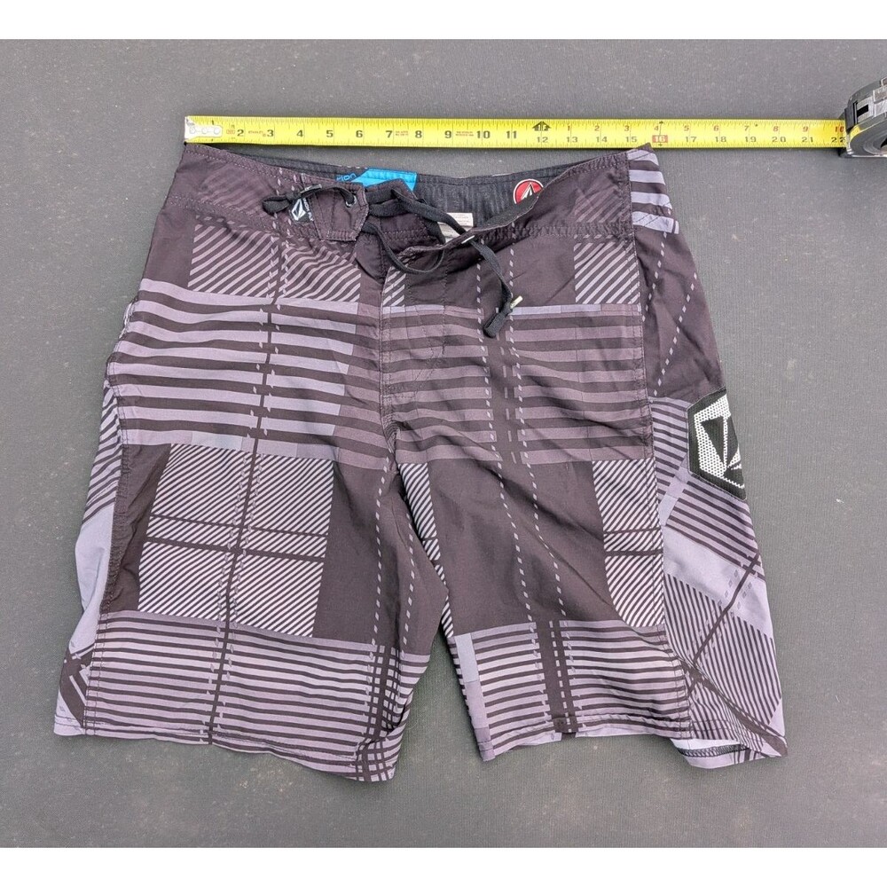 Volcom Boardshorts Size 28 4-Way Stretch Black Gray